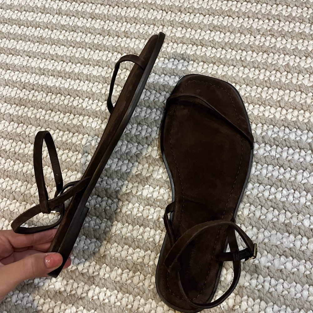 REFORMATION Lake Flat Sandals - Picture 5 of 6